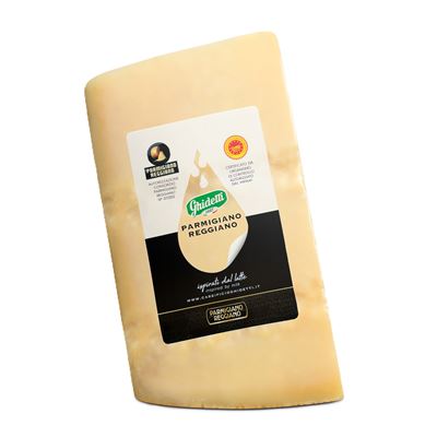 Parmigiano Reggiano sýr 1/32 výseč DOP chlazený 1xcca 1kg Ghidetti