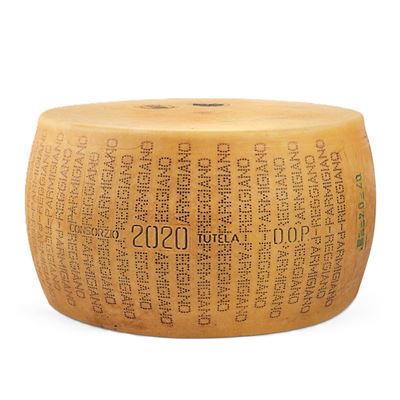 Parmigiano Reggiano sýr celá forma DOP chlazený 1xcca 39kg Ghidetti