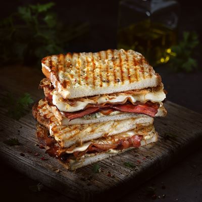 Sendvič Gourmet Slanina, massdamer mražený 6x1ks Café Snack