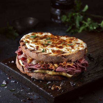 Bloomer Gourmet - Pastrami mražený 6x1ks Café Snack